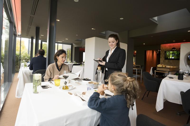 La Grande Salle - Le Restaurant La Ribaudière